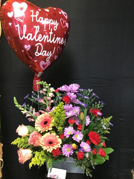 A 5 Star Customer Reviewed Flower Arrangement Designed by Expressions In Bloom in Corvallis, OR