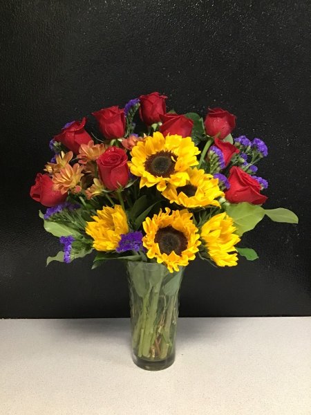 A 5 Star Customer Reviewed Flower Arrangement Designed by Expressions In Bloom in Corvallis, OR A 5 Star Customer Reviewed Flower Arrangement Designed by Expressions In Bloom in Corvallis, OR