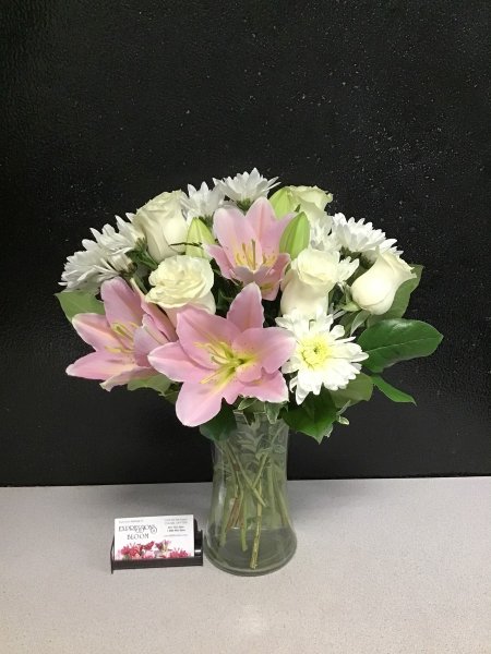 A 5 Star Customer Reviewed Flower Arrangement Designed by Expressions In Bloom in Corvallis, OR