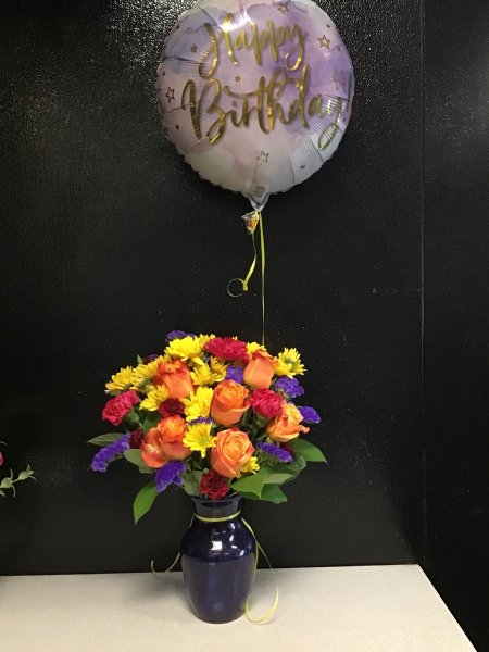 A 5 Star Customer Reviewed Flower Arrangement Designed by Expressions In Bloom in Corvallis, OR A 5 Star Customer Reviewed Flower Arrangement Designed by Expressions In Bloom in Corvallis, OR