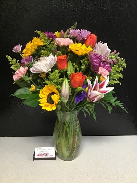 A 5 Star Customer Reviewed Flower Arrangement Designed by Expressions In Bloom in Corvallis, OR A 5 Star Customer Reviewed Flower Arrangement Designed by Expressions In Bloom in Corvallis, OR