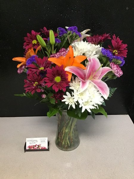 A 5 Star Customer Reviewed Flower Arrangement Designed by Expressions In Bloom in Corvallis, OR