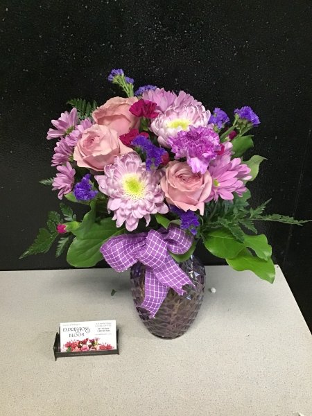 A 5 Star Customer Reviewed Flower Arrangement Designed by Expressions In Bloom in Corvallis, OR