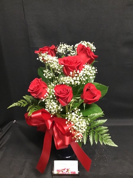 A 5 Star Customer Reviewed Flower Arrangement Designed by Expressions In Bloom in Corvallis, OR