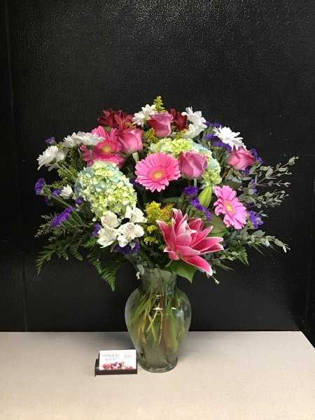 A 5 Star Customer Reviewed Flower Arrangement Designed by Expressions In Bloom in Corvallis, OR