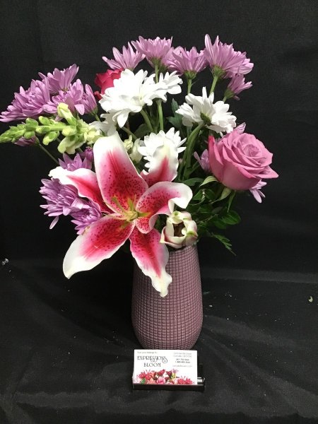 A 5 Star Customer Reviewed Flower Arrangement Designed by Expressions In Bloom in Corvallis, OR