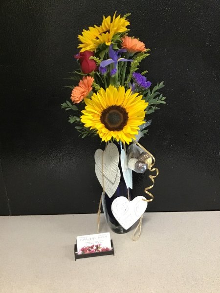 A 5 Star Customer Reviewed Flower Arrangement Designed by Expressions In Bloom in Corvallis, OR