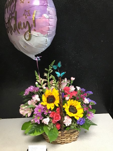 A 5 Star Customer Reviewed Flower Arrangement Designed by Expressions In Bloom in Corvallis, OR