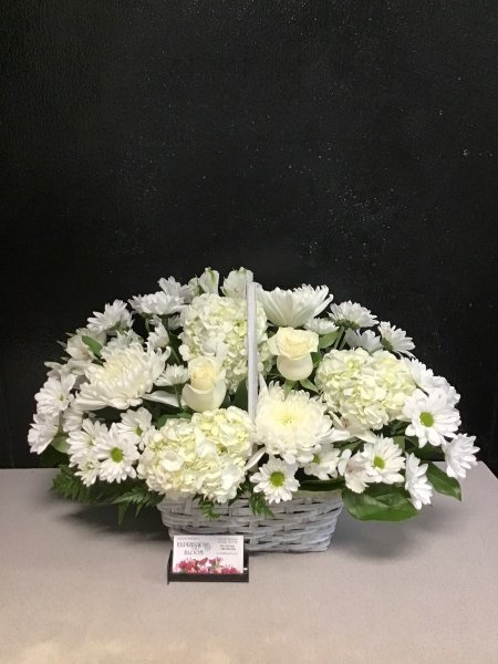 A 5 Star Customer Reviewed Flower Arrangement Designed by Expressions In Bloom in Corvallis, OR