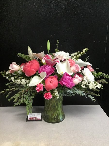 A 5 Star Customer Reviewed Flower Arrangement Designed by Expressions In Bloom in Corvallis, OR