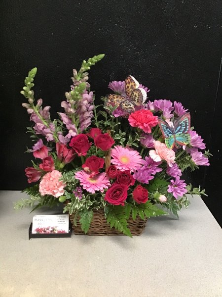 A 5 Star Customer Reviewed Flower Arrangement Designed by Expressions In Bloom in Corvallis, OR A 5 Star Customer Reviewed Flower Arrangement Designed by Expressions In Bloom in Corvallis, OR