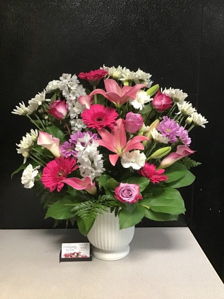 A 3 Star Customer Reviewed Flower Arrangement Designed by Expressions In Bloom in Corvallis, OR