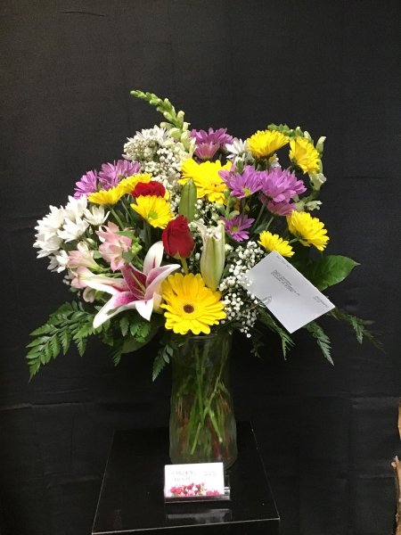 A 2 Star Customer Reviewed Flower Arrangement Designed by Expressions In Bloom in Corvallis, OR