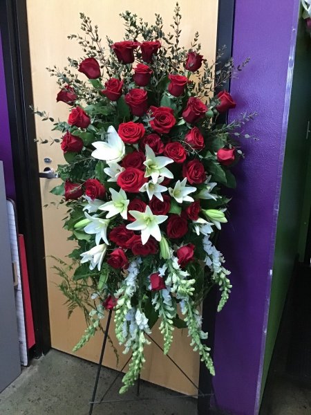 A 5 Star Customer Reviewed Flower Arrangement Designed by Expressions In Bloom in Corvallis, OR