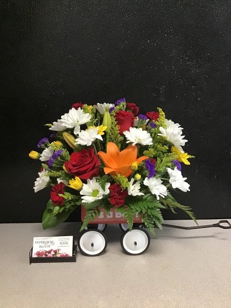 A 5 Star Customer Reviewed Flower Arrangement Designed by Expressions In Bloom in Corvallis, OR