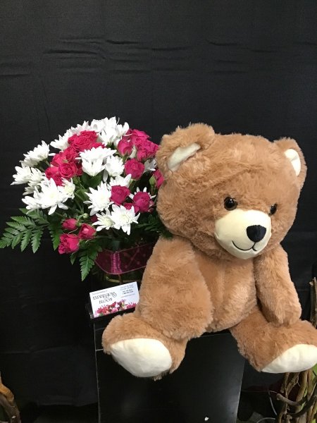 A 5 Star Customer Reviewed Flower Arrangement Designed by Expressions In Bloom in Corvallis, OR