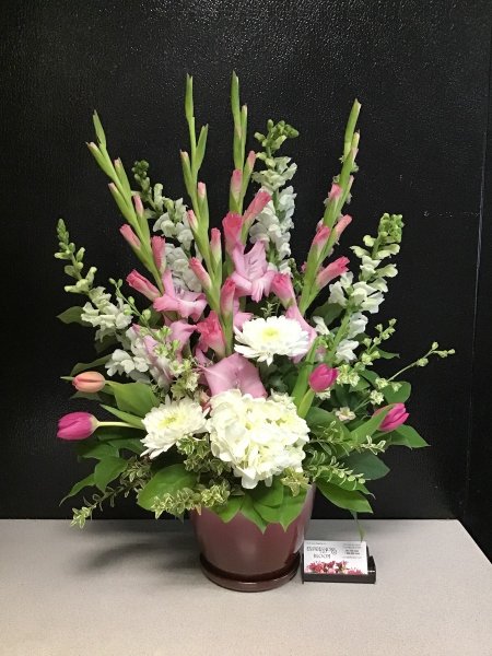 A 5 Star Customer Reviewed Flower Arrangement Designed by Expressions In Bloom in Corvallis, OR