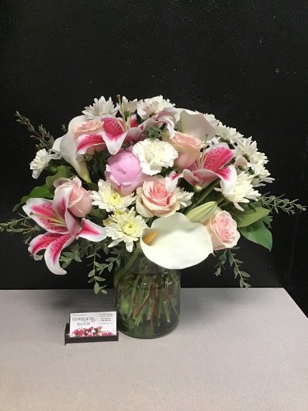 A 5 Star Customer Reviewed Flower Arrangement Designed by Expressions In Bloom in Corvallis, OR