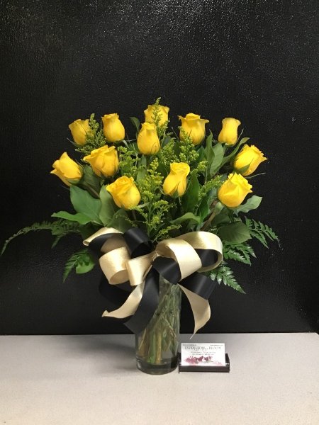 A 5 Star Customer Reviewed Flower Arrangement Designed by Expressions In Bloom in Corvallis, OR A 5 Star Customer Reviewed Flower Arrangement Designed by Expressions In Bloom in Corvallis, OR