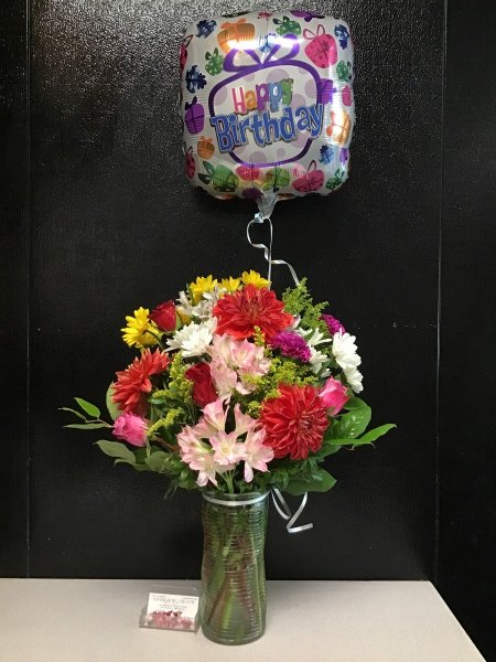 A 5 Star Customer Reviewed Flower Arrangement Designed by Expressions In Bloom in Corvallis, OR A 5 Star Customer Reviewed Flower Arrangement Designed by Expressions In Bloom in Corvallis, OR