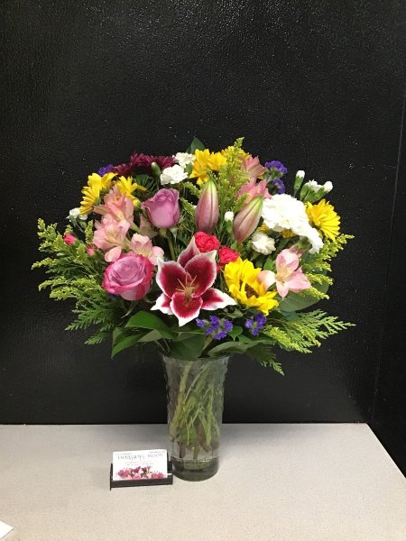 A 5 Star Customer Reviewed Flower Arrangement Designed by Expressions In Bloom in Corvallis, OR