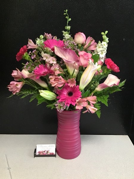 A 5 Star Customer Reviewed Flower Arrangement Designed by Expressions In Bloom in Corvallis, OR