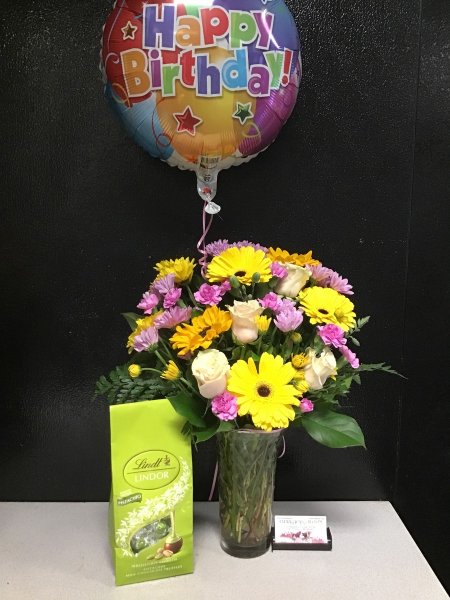 A 5 Star Customer Reviewed Flower Arrangement Designed by Expressions In Bloom in Corvallis, OR A 5 Star Customer Reviewed Flower Arrangement Designed by Expressions In Bloom in Corvallis, OR