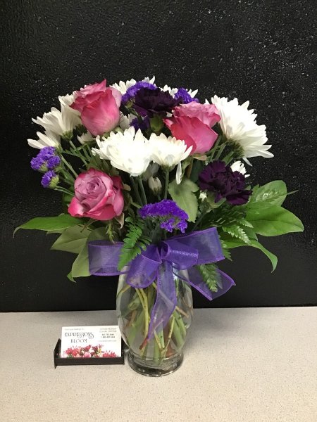 A 5 Star Customer Reviewed Flower Arrangement Designed by Expressions In Bloom in Corvallis, OR