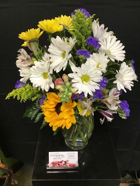 A 5 Star Customer Reviewed Flower Arrangement Designed by Expressions In Bloom in Corvallis, OR