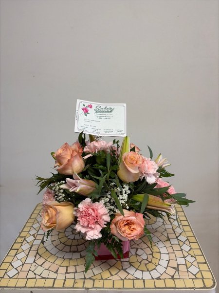 A 5 Star Customer Reviewed Flower Arrangement Designed by Salvy the Florist in Lynn, MA A 5 Star Customer Reviewed Flower Arrangement Designed by Salvy the Florist in Lynn, MA
