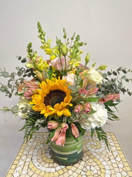 A 5 Star Customer Reviewed Flower Arrangement Designed by Salvy the Florist in Lynn, MA A 5 Star Customer Reviewed Flower Arrangement Designed by Salvy the Florist in Lynn, MA