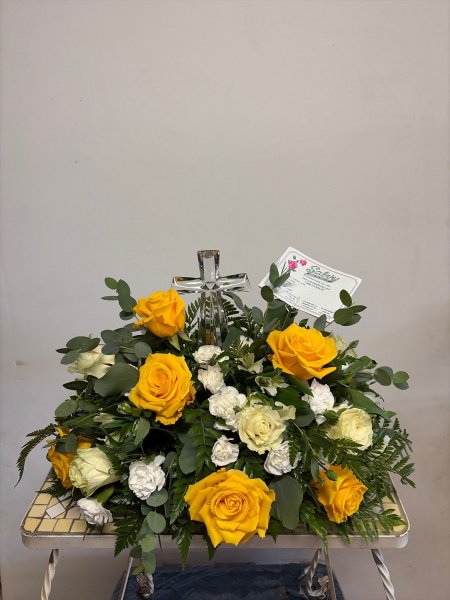 A 5 Star Customer Reviewed Flower Arrangement Designed by Salvy the Florist in Lynn, MA A 5 Star Customer Reviewed Flower Arrangement Designed by Salvy the Florist in Lynn, MA