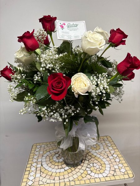 A 5 Star Customer Reviewed Flower Arrangement Designed by Salvy the Florist in Lynn, MA A 5 Star Customer Reviewed Flower Arrangement Designed by Salvy the Florist in Lynn, MA