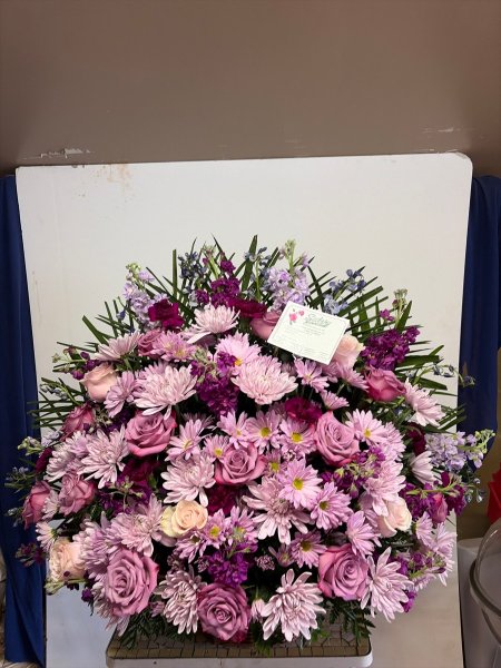 A 5 Star Customer Reviewed Flower Arrangement Designed by Salvy the Florist in Lynn, MA A 5 Star Customer Reviewed Flower Arrangement Designed by Salvy the Florist in Lynn, MA