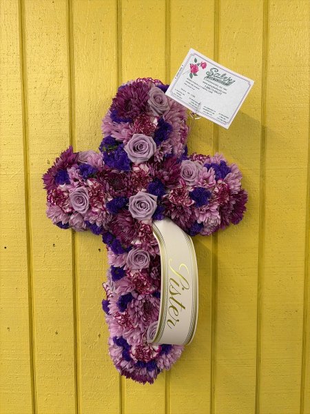 A 5 Star Customer Reviewed Flower Arrangement Designed by Salvy the Florist in Lynn, MA A 5 Star Customer Reviewed Flower Arrangement Designed by Salvy the Florist in Lynn, MA
