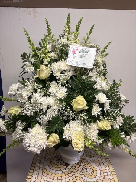 A 5 Star Customer Reviewed Flower Arrangement Designed by Salvy the Florist in Lynn, MA