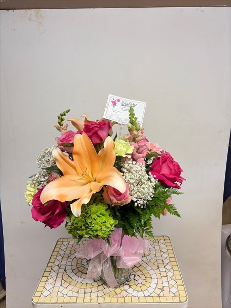 A 5 Star Customer Reviewed Flower Arrangement Designed by Salvy the Florist in Lynn, MA A 5 Star Customer Reviewed Flower Arrangement Designed by Salvy the Florist in Lynn, MA