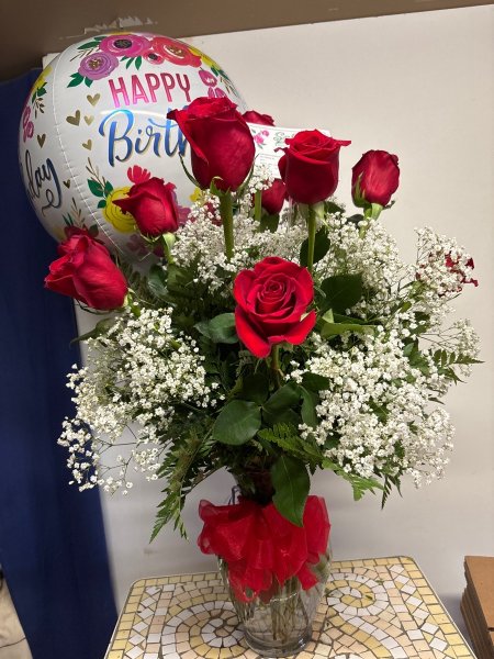 A 5 Star Customer Reviewed Flower Arrangement Designed by Salvy the Florist in Lynn, MA