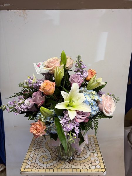 A 5 Star Customer Reviewed Flower Arrangement Designed by Salvy the Florist in Lynn, MA A 5 Star Customer Reviewed Flower Arrangement Designed by Salvy the Florist in Lynn, MA