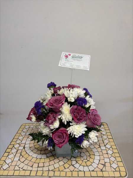 A 4 Star Customer Reviewed Flower Arrangement Designed by Salvy the Florist in Lynn, MA