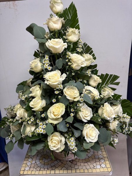 A 5 Star Customer Reviewed Flower Arrangement Designed by Salvy the Florist in Lynn, MA A 5 Star Customer Reviewed Flower Arrangement Designed by Salvy the Florist in Lynn, MA