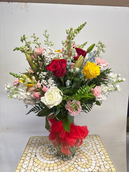 A 5 Star Customer Reviewed Flower Arrangement Designed by Salvy the Florist in Lynn, MA A 5 Star Customer Reviewed Flower Arrangement Designed by Salvy the Florist in Lynn, MA