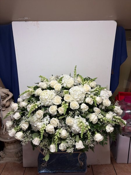A 5 Star Customer Reviewed Flower Arrangement Designed by Salvy the Florist in Lynn, MA A 5 Star Customer Reviewed Flower Arrangement Designed by Salvy the Florist in Lynn, MA