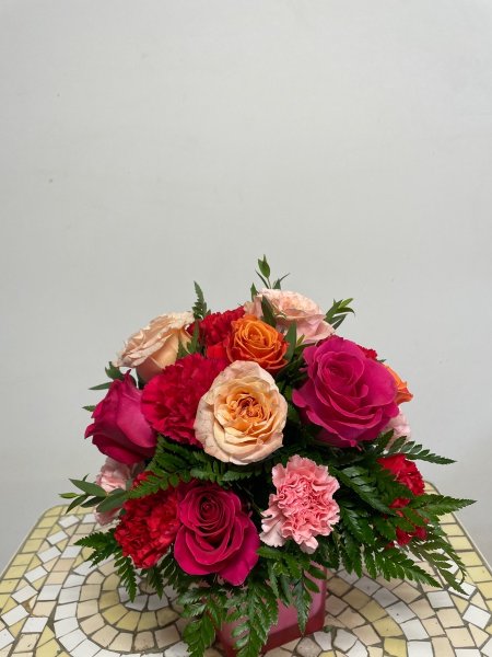 A 5 Star Customer Reviewed Flower Arrangement Designed by Salvy the Florist in Lynn, MA A 5 Star Customer Reviewed Flower Arrangement Designed by Salvy the Florist in Lynn, MA