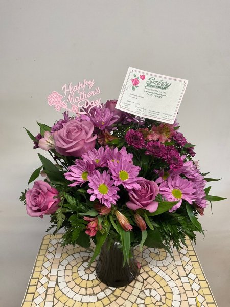 A 5 Star Customer Reviewed Flower Arrangement Designed by Salvy the Florist in Lynn, MA A 5 Star Customer Reviewed Flower Arrangement Designed by Salvy the Florist in Lynn, MA