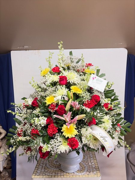 A 5 Star Customer Reviewed Flower Arrangement Designed by Salvy the Florist in Lynn, MA