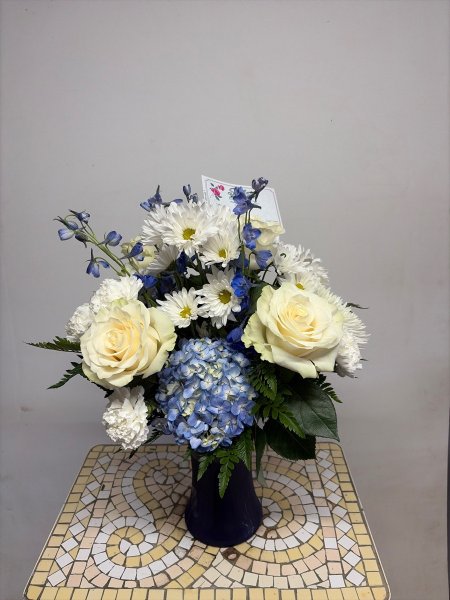 A 5 Star Customer Reviewed Flower Arrangement Designed by Salvy the Florist in Lynn, MA A 5 Star Customer Reviewed Flower Arrangement Designed by Salvy the Florist in Lynn, MA
