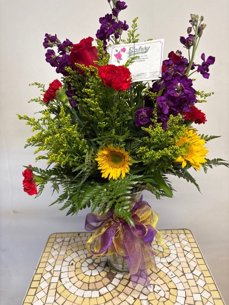 A 3 Star Customer Reviewed Flower Arrangement Designed by Salvy the Florist in Lynn, MA A 3 Star Customer Reviewed Flower Arrangement Designed by Salvy the Florist in Lynn, MA