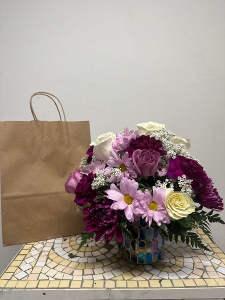 A 5 Star Customer Reviewed Flower Arrangement Designed by Salvy the Florist in Lynn, MA A 5 Star Customer Reviewed Flower Arrangement Designed by Salvy the Florist in Lynn, MA