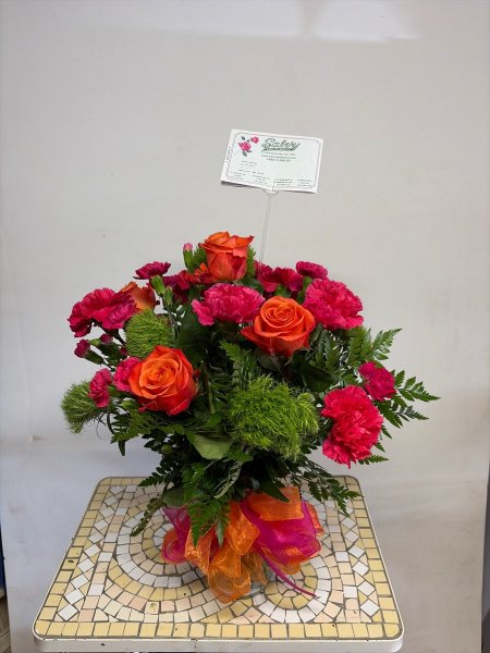 A 5 Star Customer Reviewed Flower Arrangement Designed by Salvy the Florist in Lynn, MA A 5 Star Customer Reviewed Flower Arrangement Designed by Salvy the Florist in Lynn, MA